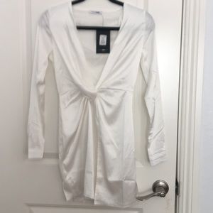 FASHIONNOVA white sugar dress XS: Brand NEW